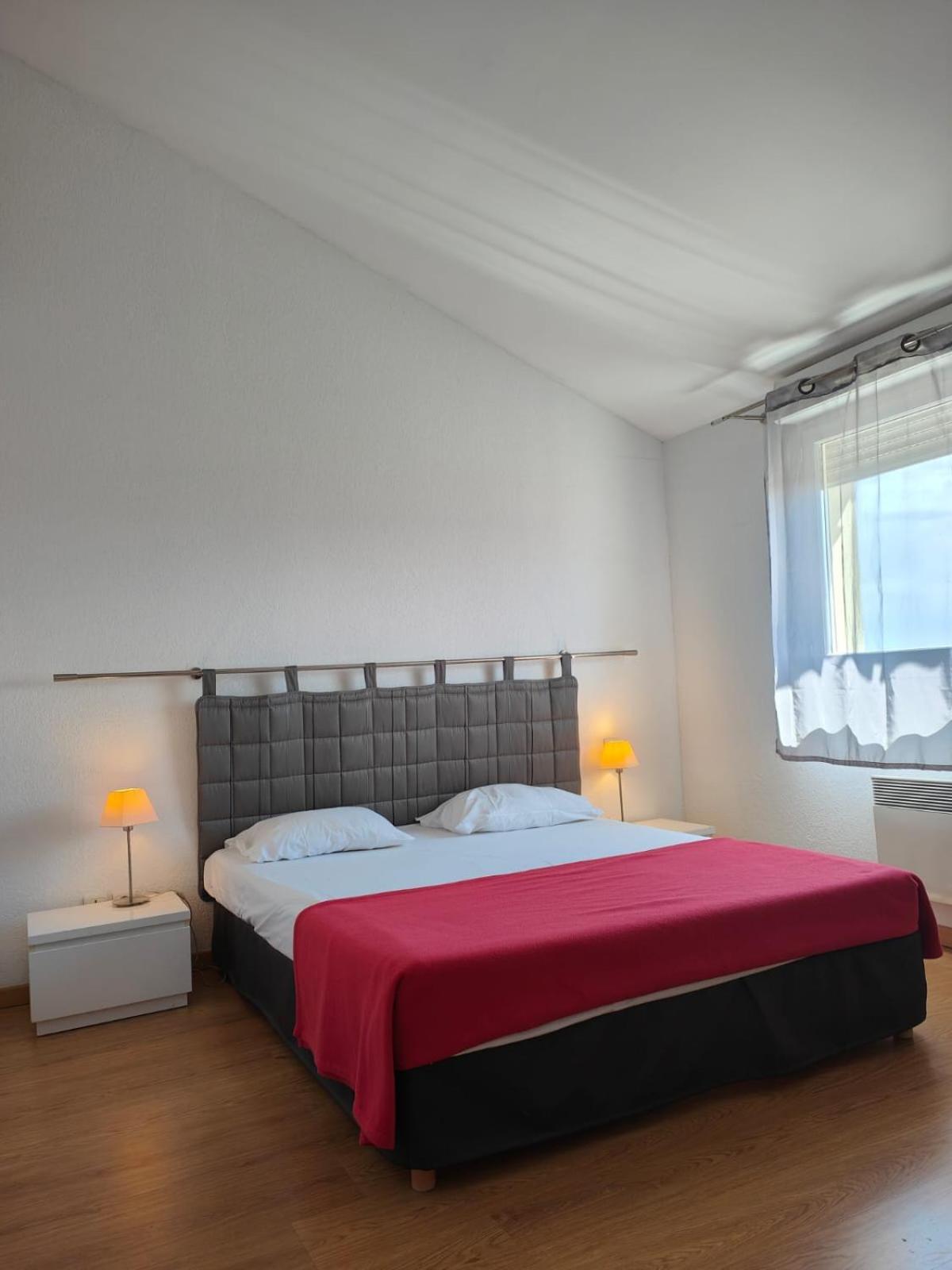 Le Manon Residence Hotel Signes Exterior photo